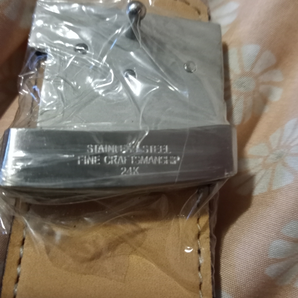 Authentic Womens Damier Louis Vuitton Belt - Picture 7 of 9